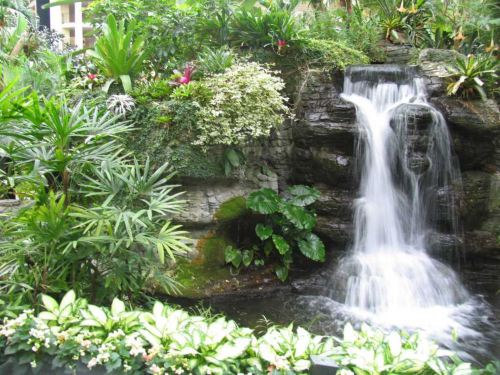Suối nước đẹp cho sân vườn